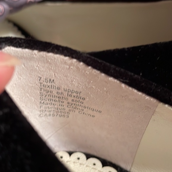 Flats - Picture 8 of 8